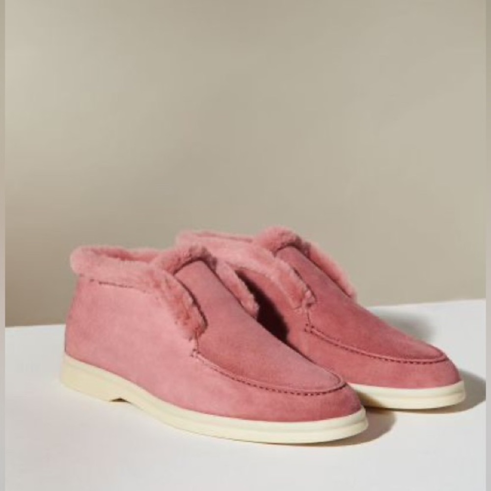 Loro Liana Chukka Boots